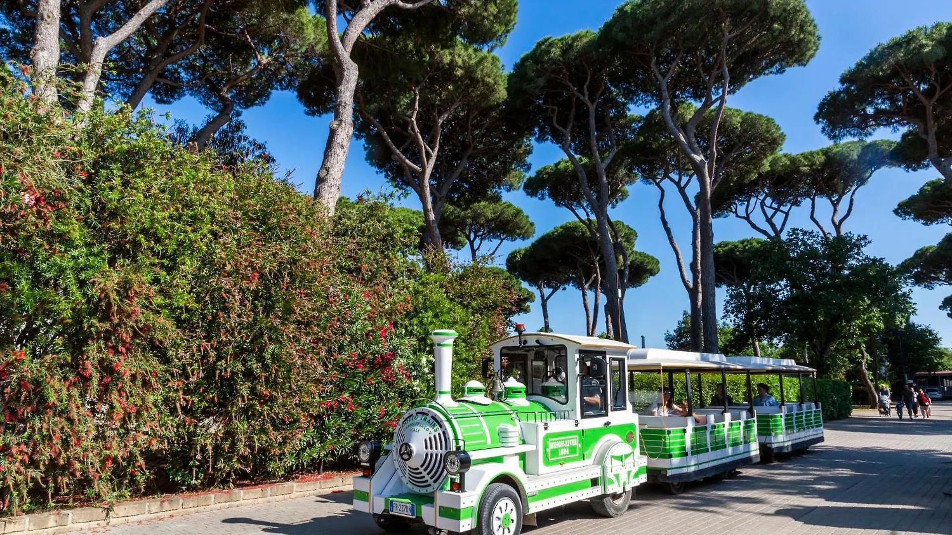 *** Aldeamento Turístico Hu Park Albatros Village San Vincenzo Itália