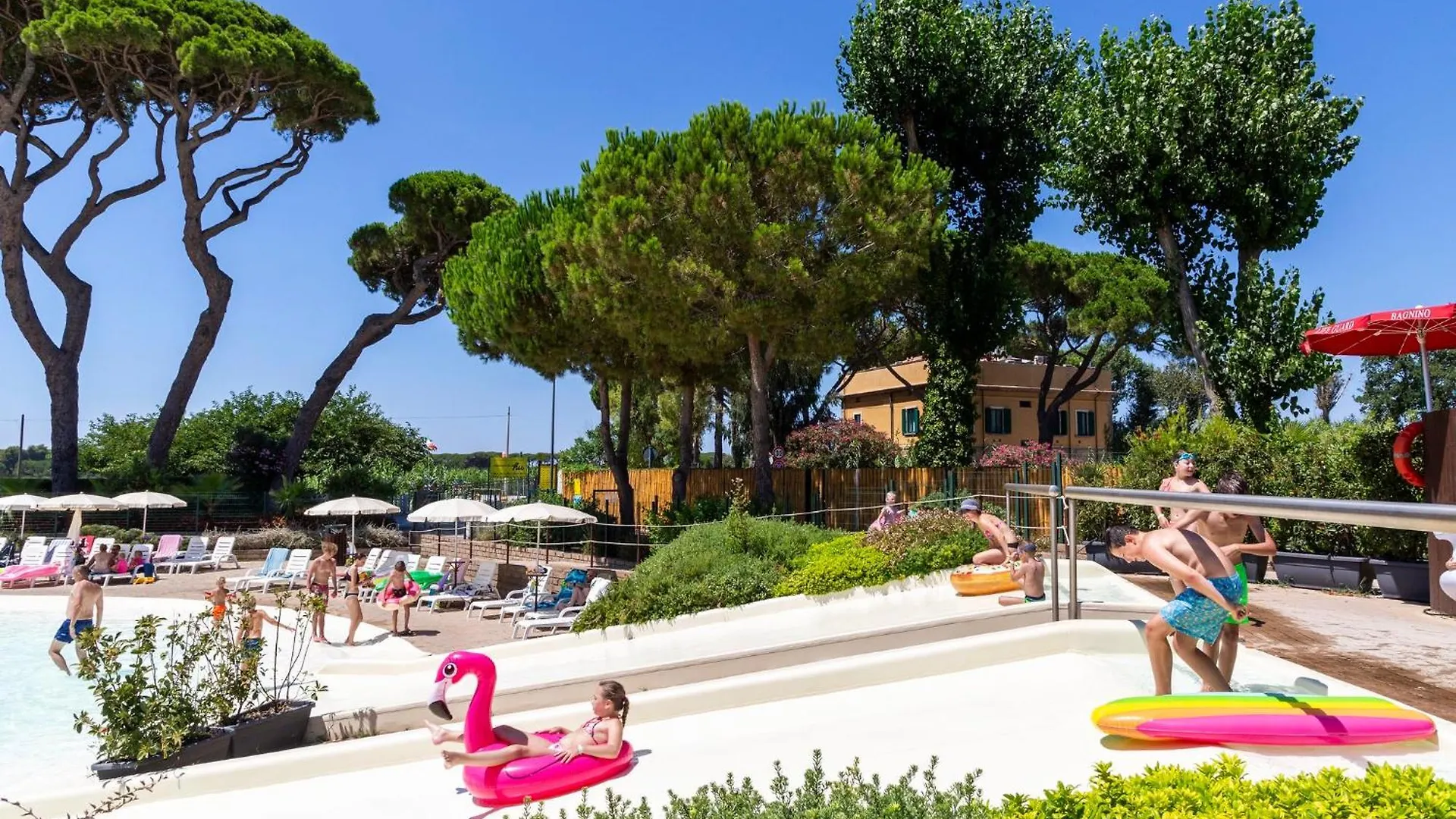 Hu Park Albatros Village San Vincenzo