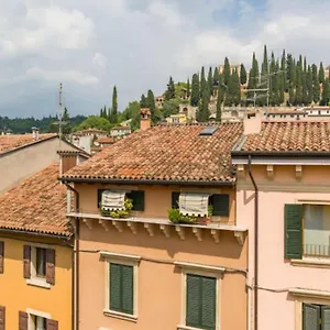 Luxury Design Apt With Amazing View , Verona Italy